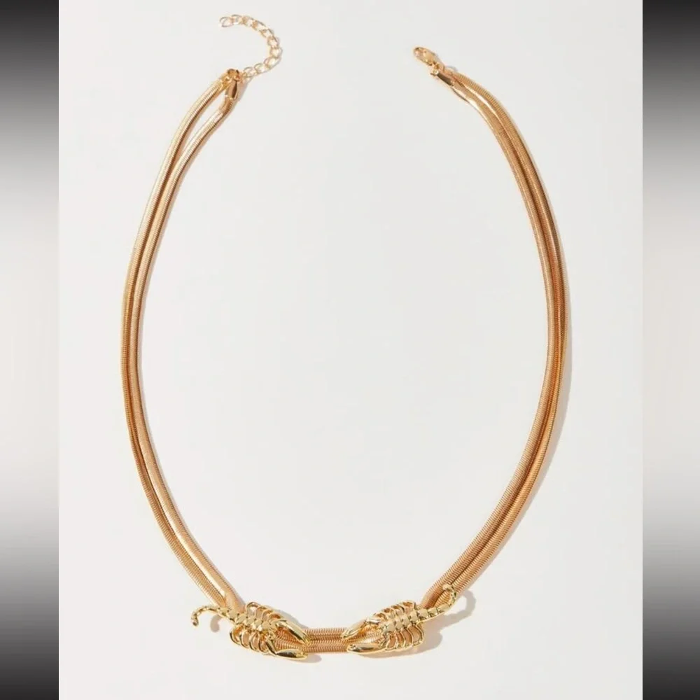 🦂 Awesome Double Layered Snake Chain Scorpion Necklace 🦂 - Picture 4 of 7